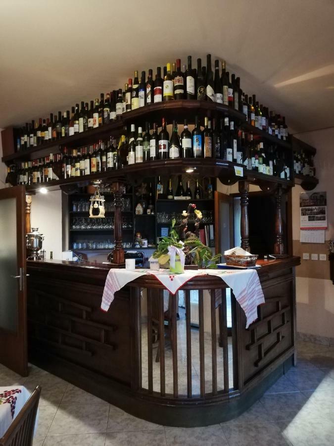 T.S.G. Simanovic Hotel Klinca Sela Buitenkant foto