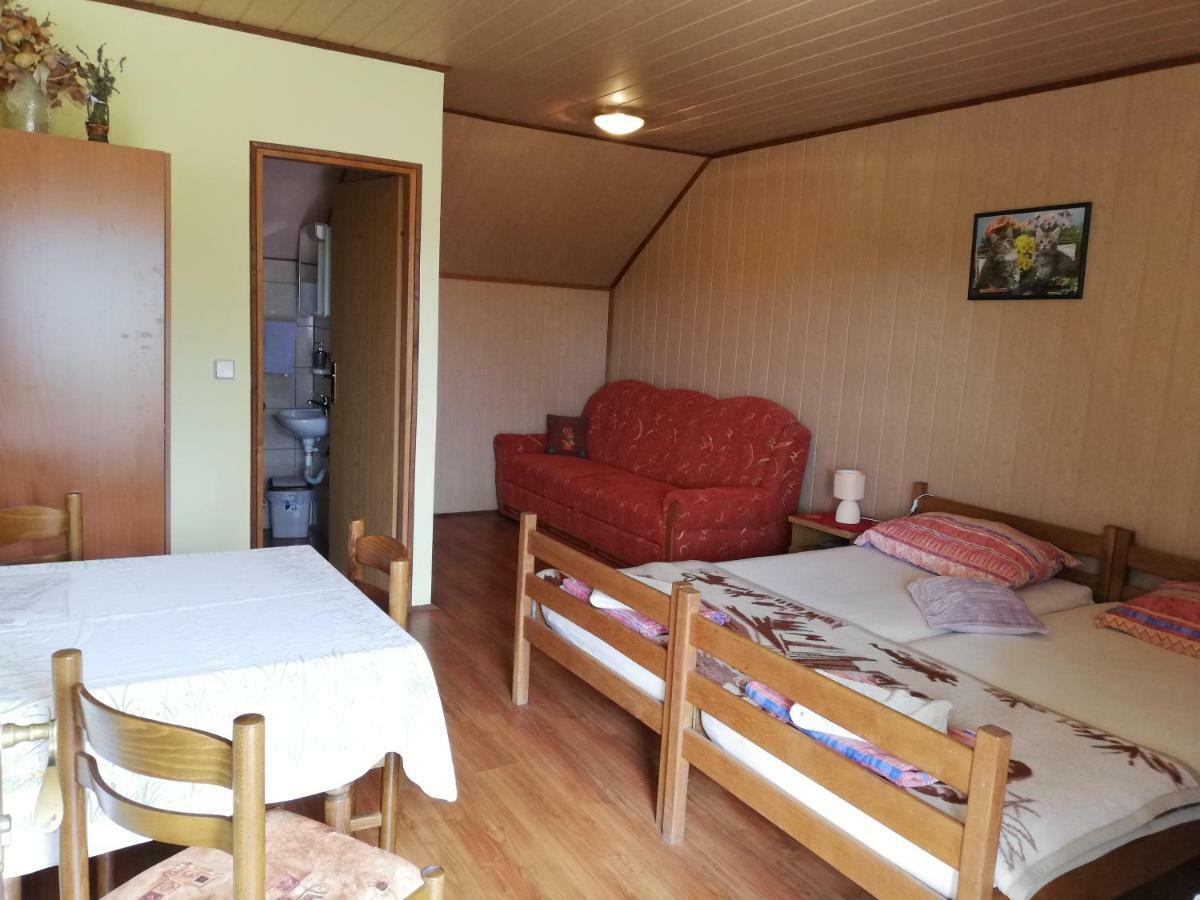 T.S.G. Simanovic Hotel Klinca Sela Buitenkant foto